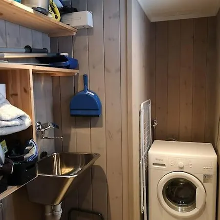 Stor Og Moderne Hytte Med Panoramautsikt Dom wakacyjny Liagardane