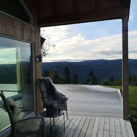 Dom wakacyjny Stor Og Moderne Hytte Med Panoramautsikt Liagardane