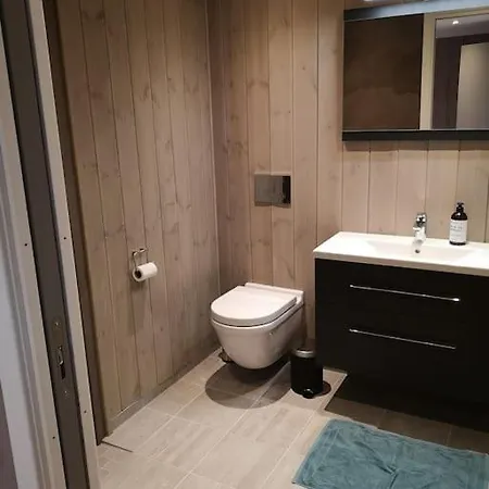 Stor Og Moderne Hytte Med Panoramautsikt Dom wakacyjny *