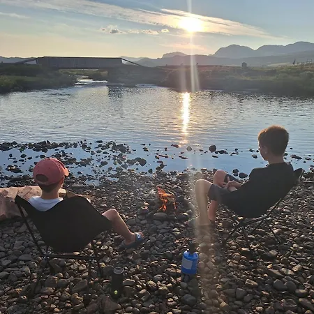 Stor Og Moderne Hytte Med Panoramautsikt *